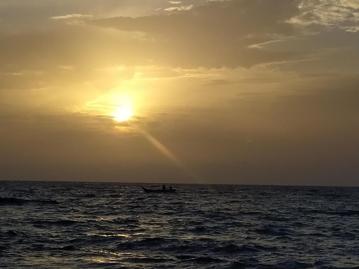 Отель Sol Y Mar Puerto Limon Экстерьер фото